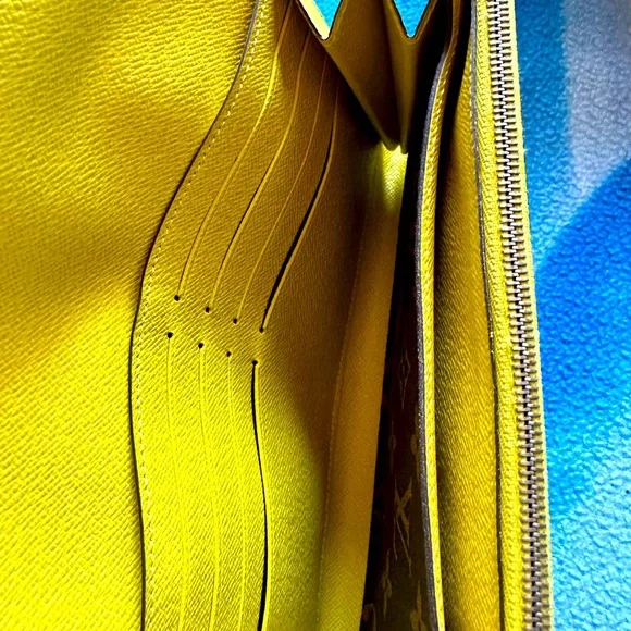 LOUIS VUITTON Marie Rose Epi/Monogram Pistache Long Wallet🔥🔥🔥🔥 - Picture 6 of 13